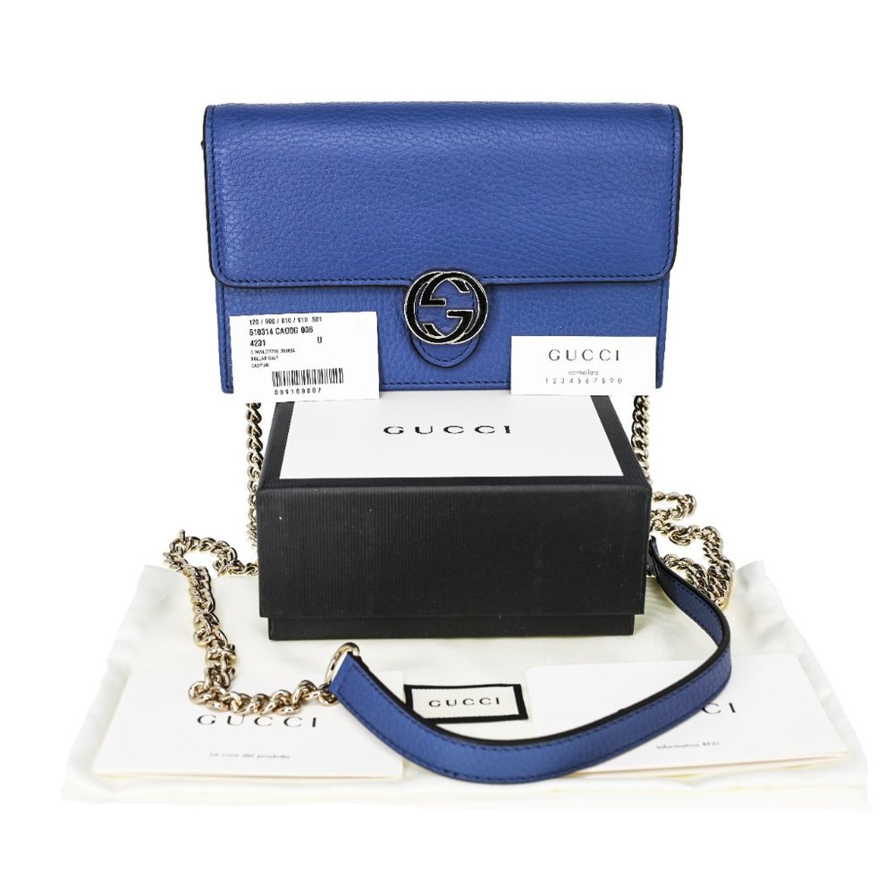 Gucci Interlocking GG Leather Wallet On Chain - Picture 5 of 8
